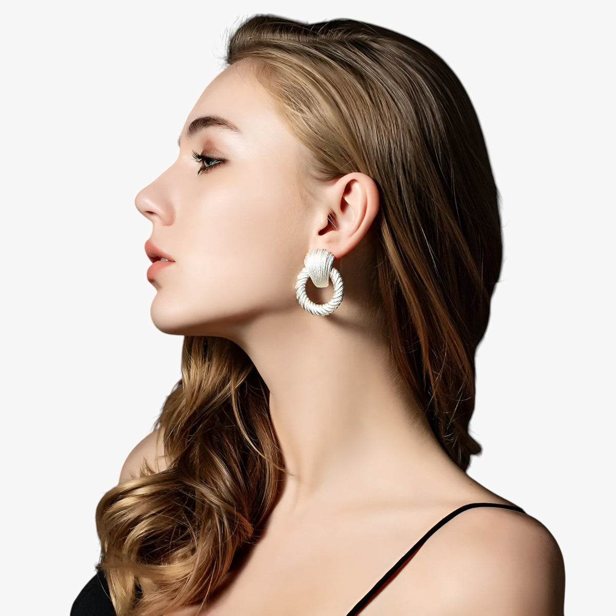 Clipoorbellen met hangend ringdetail