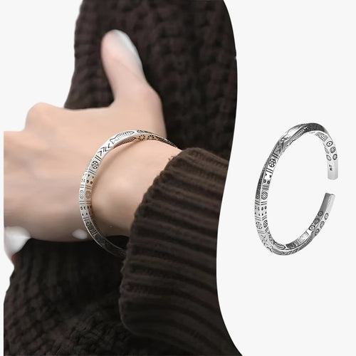 Armband van 925 zilver met möbiusdraai