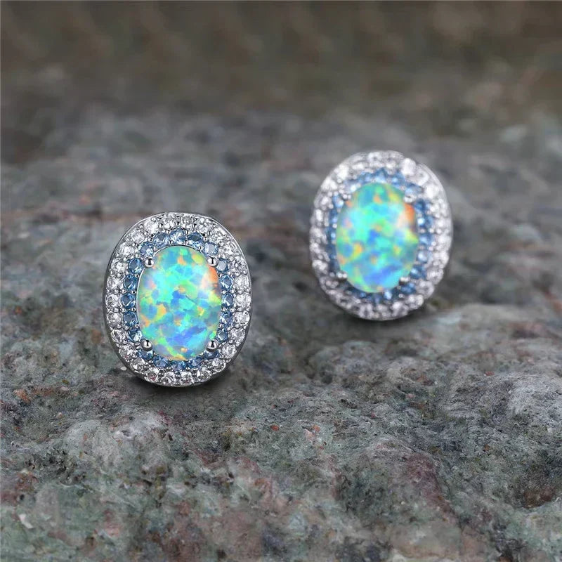 Antique-Style Round Turquoise Stud Earrings