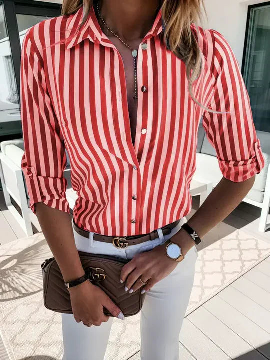 Button-Up Blouse in Geometric Print