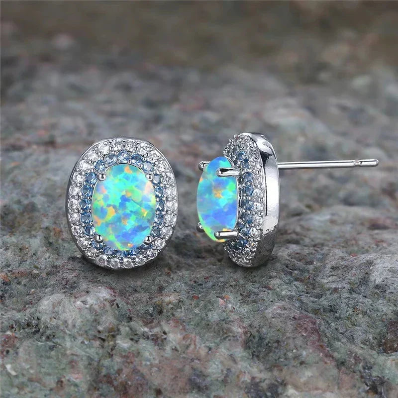 Antique-Style Round Turquoise Stud Earrings