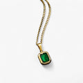 Vergulde ketting met groene zirkoon