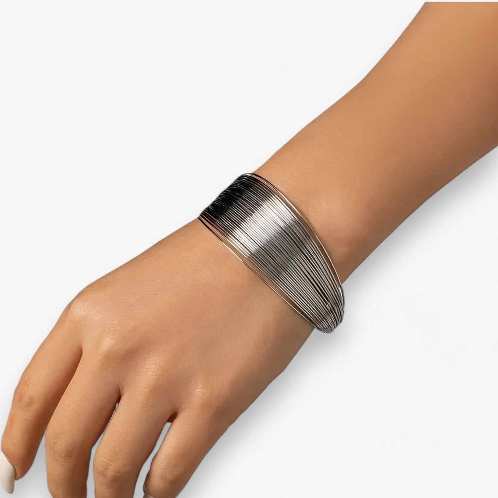 Gelaagde bangle in vintage goudkleur