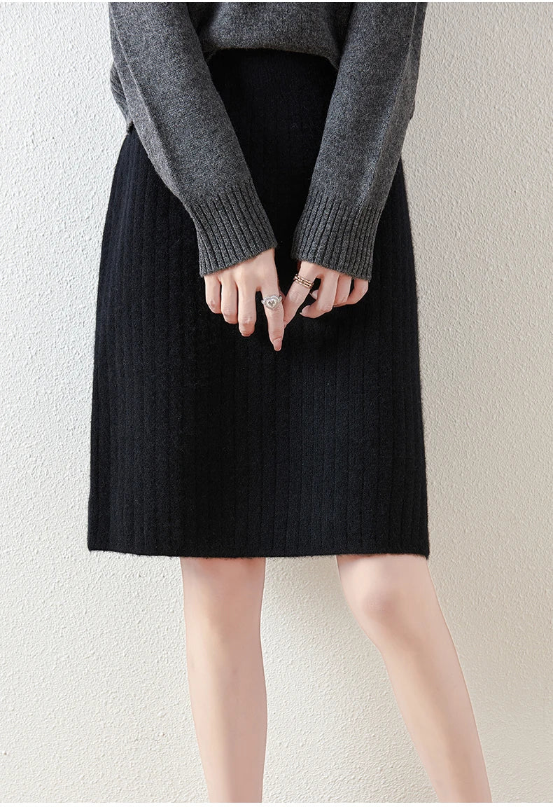 Ribbed Knit Midi Skirt with Side Slit
