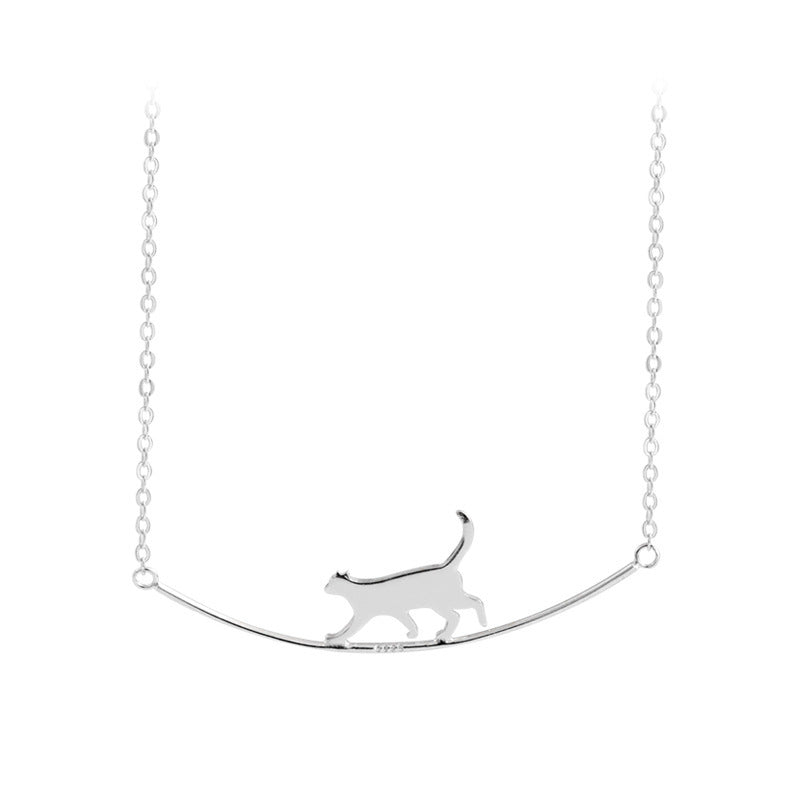 Ketting met klimmende kat in zilverkleur