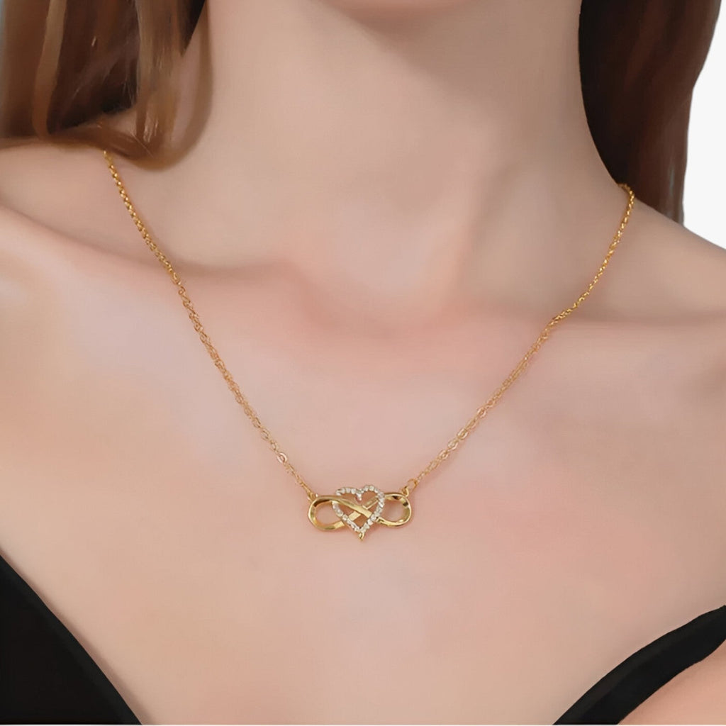 Simple Heart Pendant Necklace on a Delicate Chain