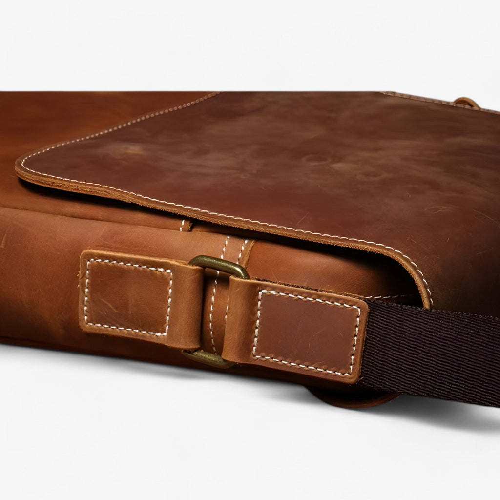 Compact Crazy Horse Leather Vintage Shoulder Bag
