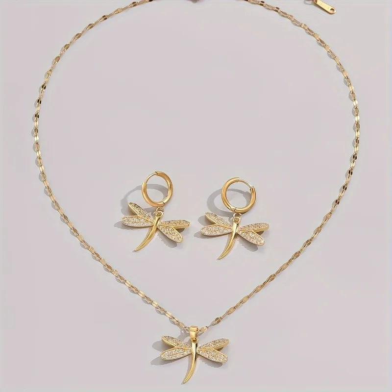 Goudkleurige set met libelketting en oorbellen