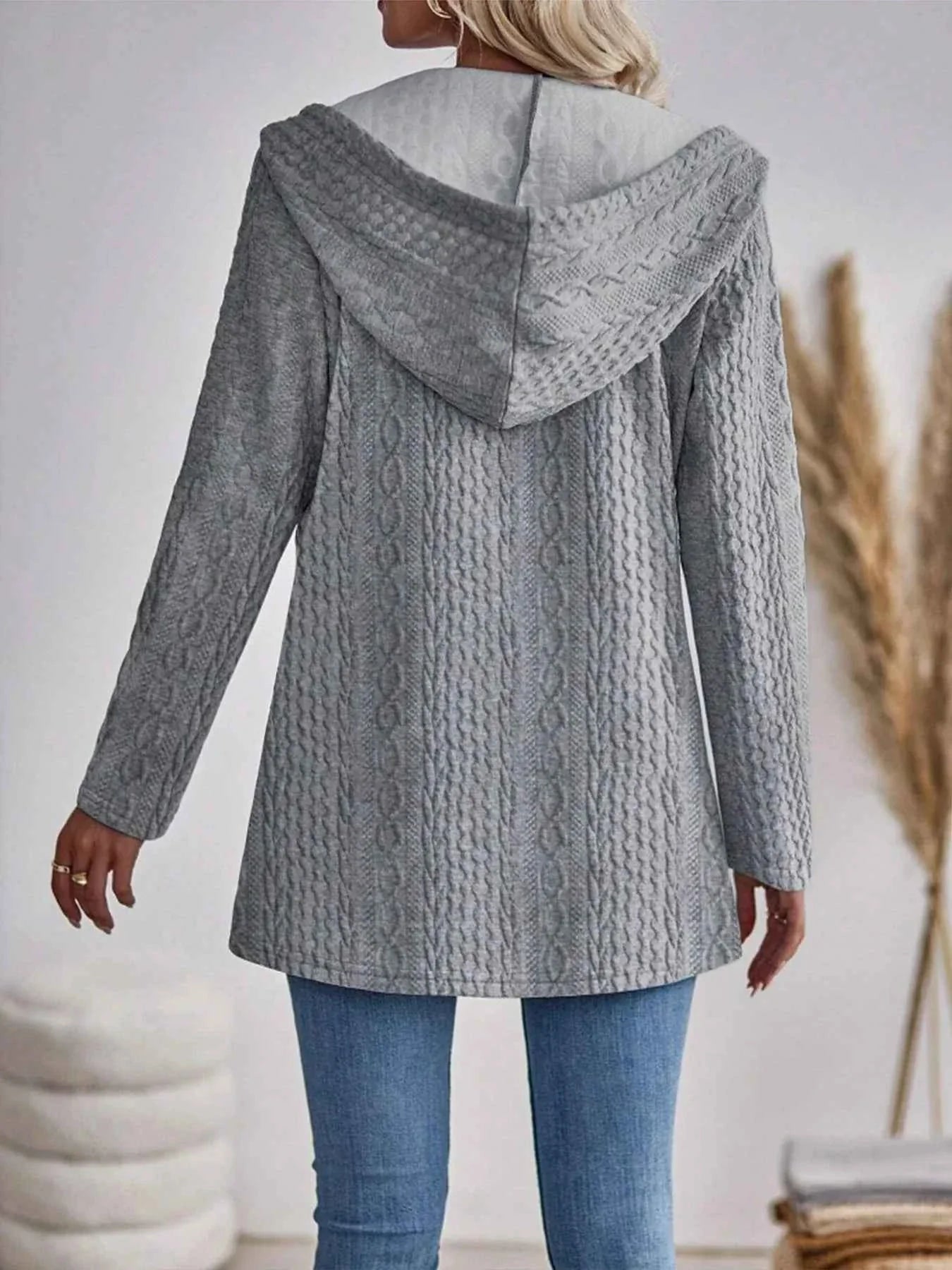 Open Front Cardigan with Practical Pockets and Soft Warm Knit