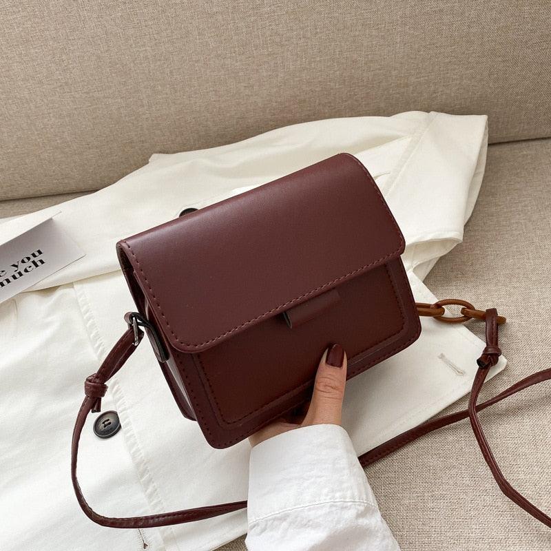 Light Compact Minimalist Chic Shoulder Bag