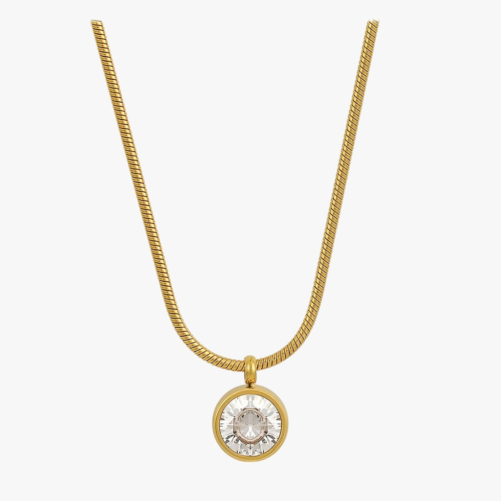 Eenvoudige goudkleurige ketting met gepolijste afwerking