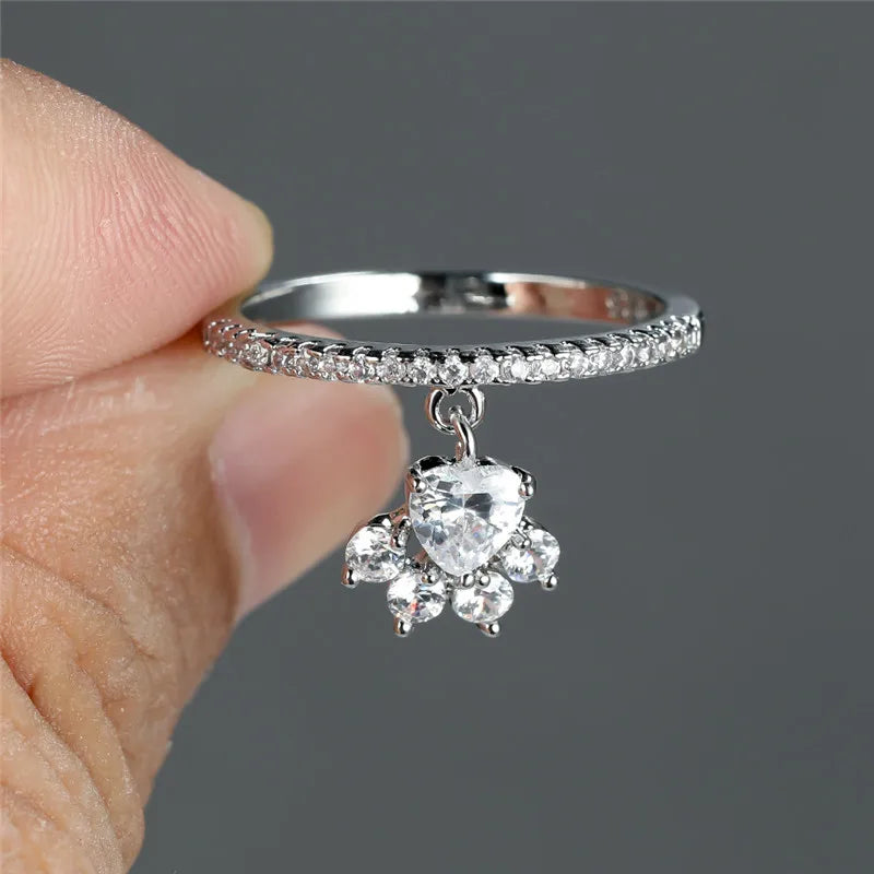 Vintage-Style Cat Paw and Heart Stone Ring