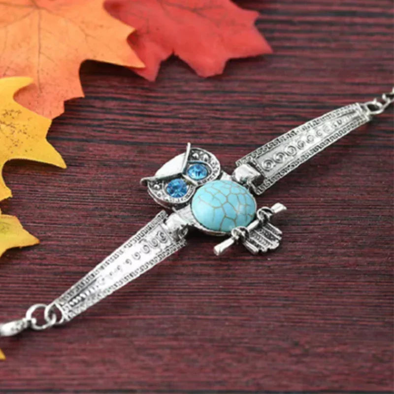 Pulseira com Pendente de Coruja e Turquesa Estilo Vintage