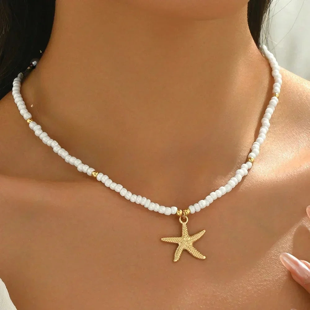 Seashell Pendant Necklace in Ten Styles