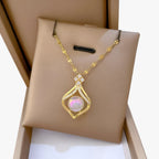 Parelketting met zeemeermin-geïnspireerde details