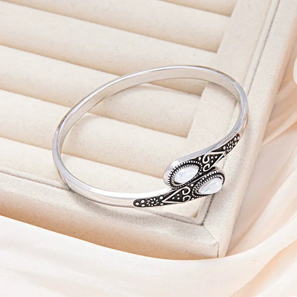 Vintage-Style Tribal Bracelet with Colourful Stones