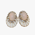Oorhangers met witte emaille-look afwerking