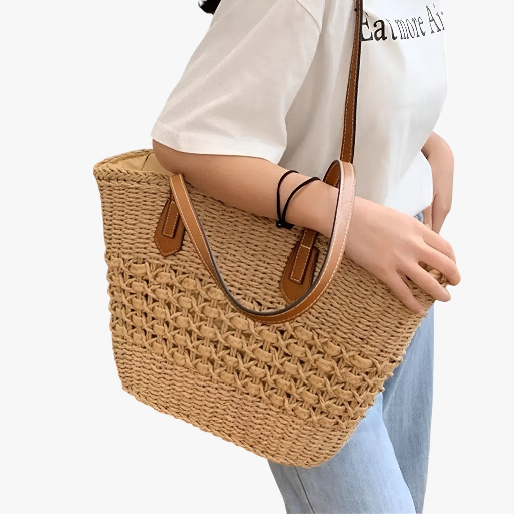 Women's Lightweight Woven Straw Summer Shoulder Bag