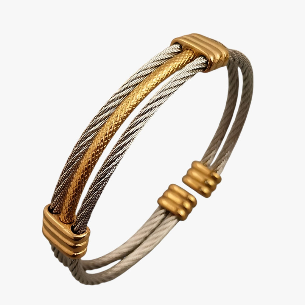 Tweekleurige armband met gevlochten touwpatroon