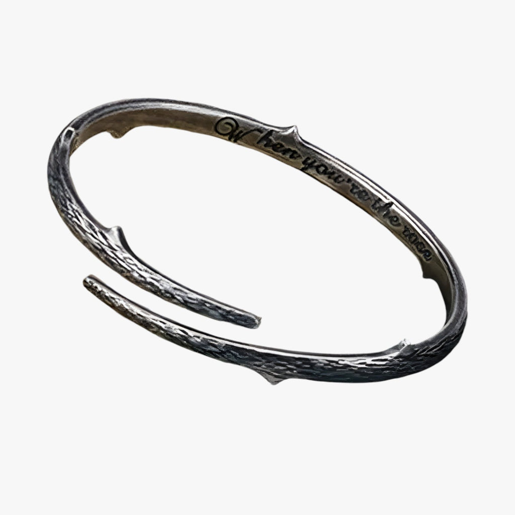 Vaste bangle in zilverkleur, vintage afwerking