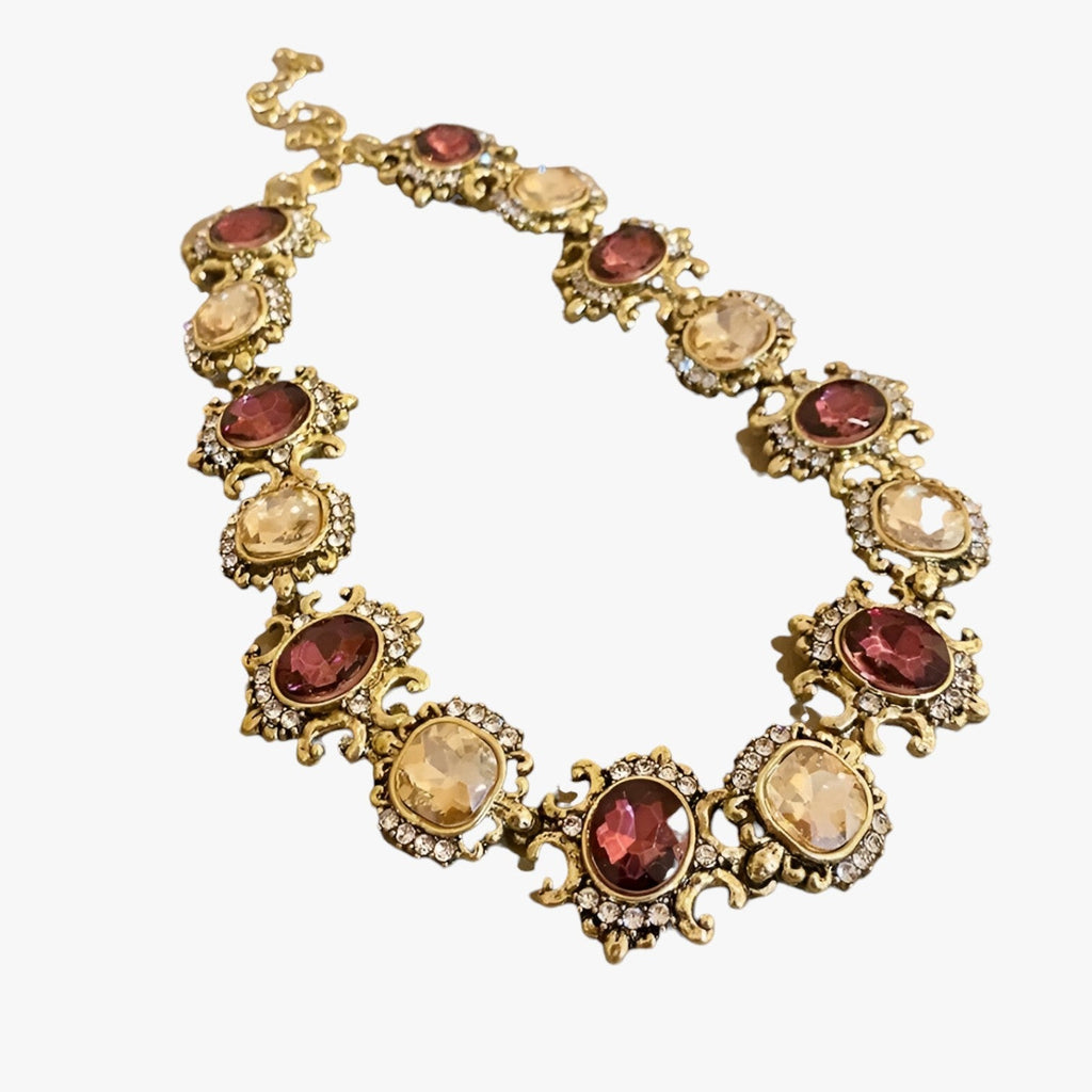 Set met collier en oorbellen met strass