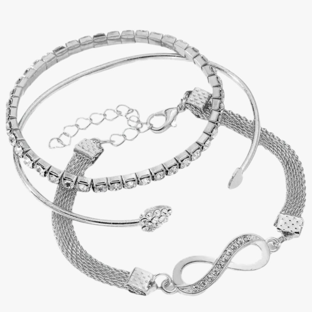 Gelaagde armbandenset met hart en strassteentjes