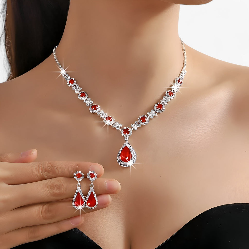 Tweedelige bruidsset met druppelhanger en oorbellen