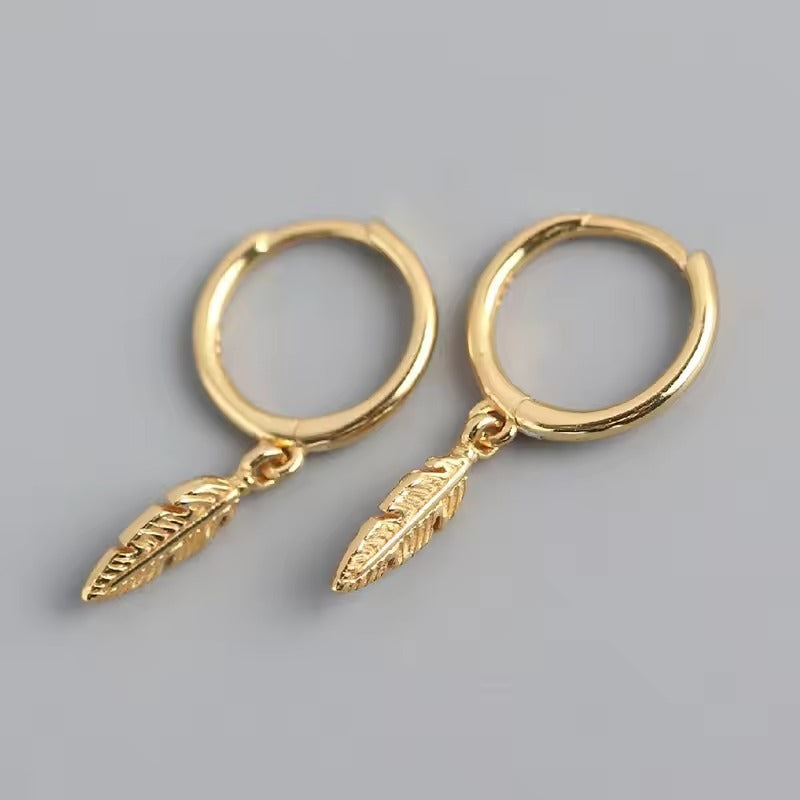 Vintage-Style Gold-Tone Star Drop Earrings