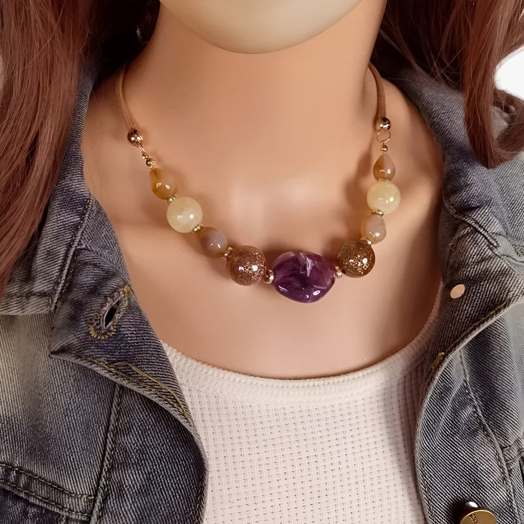 Vintage Pearl Necklace with Acrylic Pendant