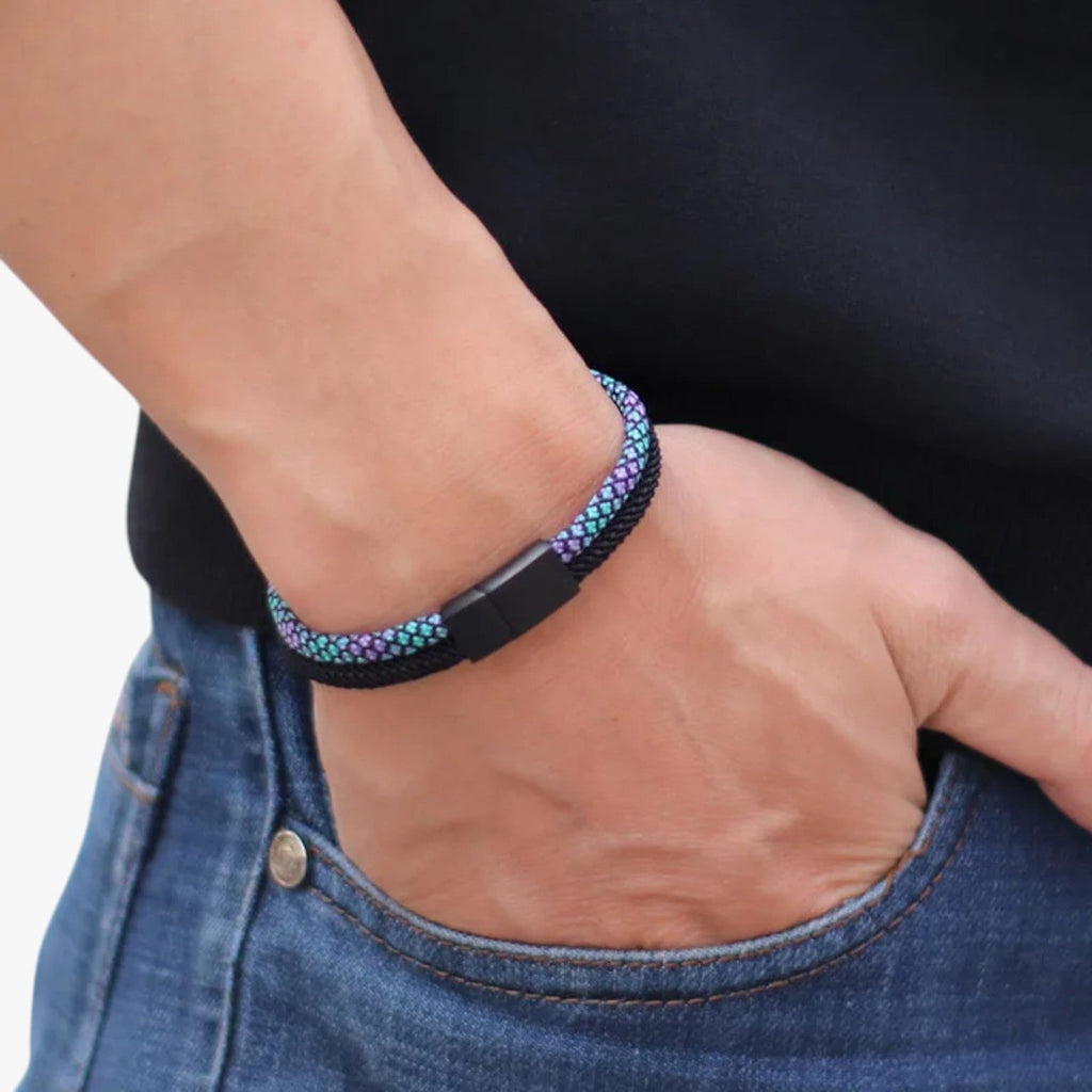 Tweekleurige paracord-armband met magneetsluiting