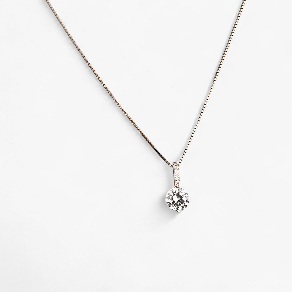 Silver-Plated Necklace with Round Zircon