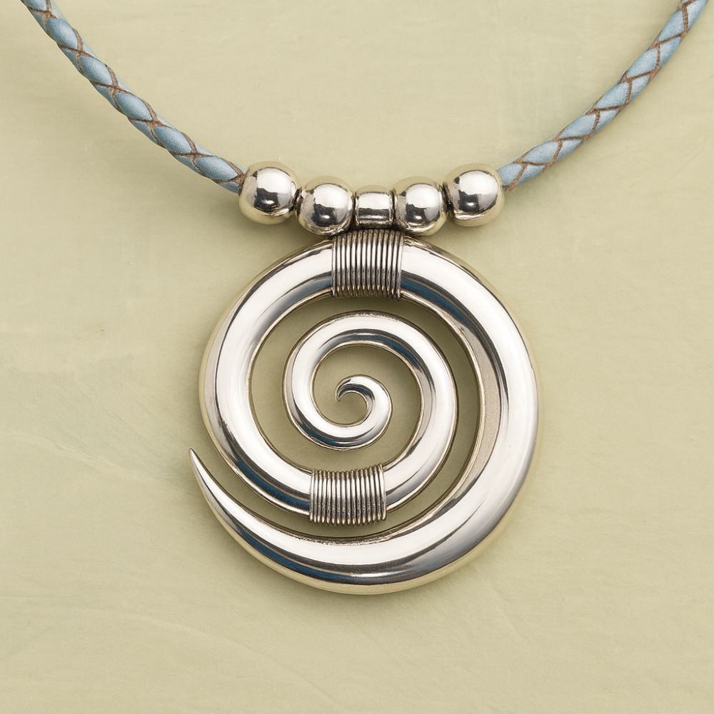Vintage-Style Silver-Tone Spiral Pendant Necklace