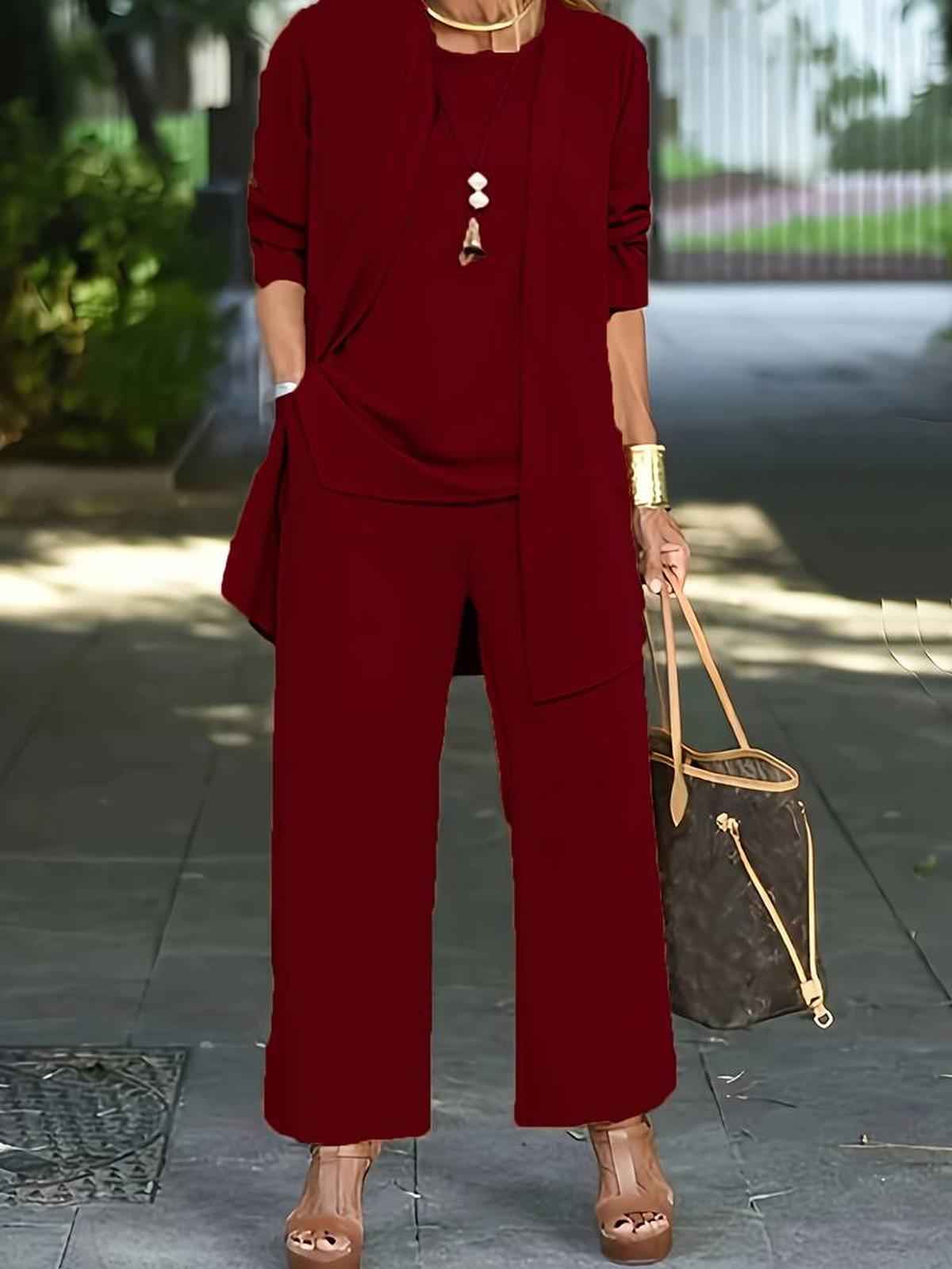 Three-Piece Set with Flowing Top, Wide Trousers and Overlayer