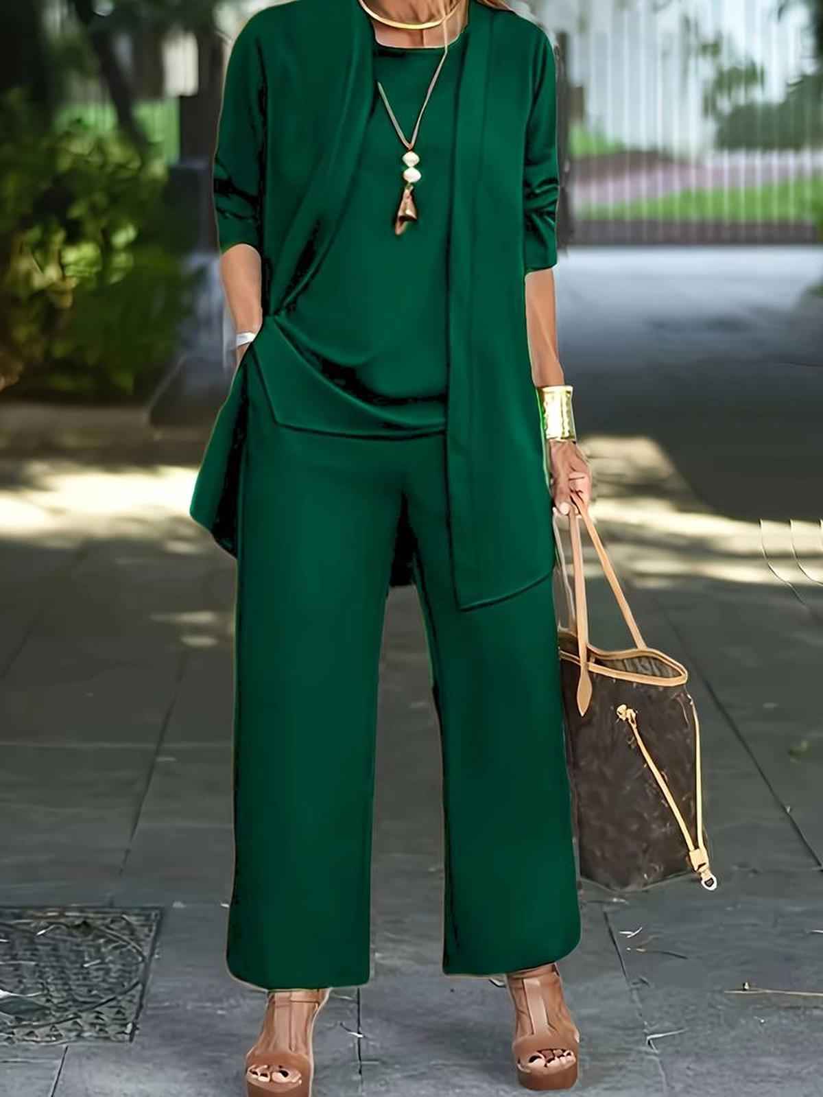 Three-Piece Set with Flowing Top, Wide Trousers and Overlayer