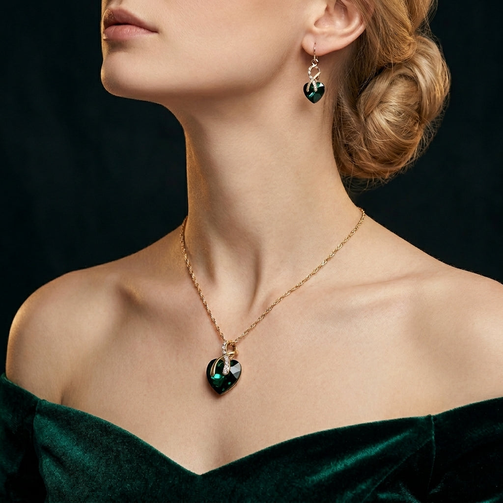 Dark Heart Pendant Necklace