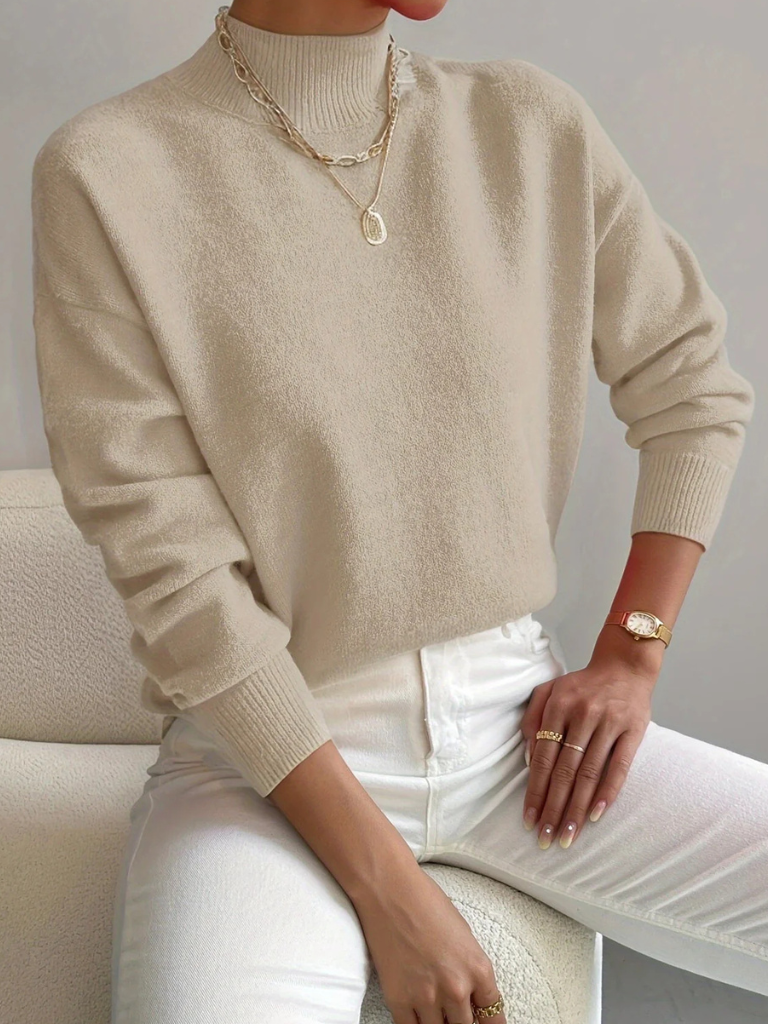 High-Neck Jumper with Long Sleeves and a Slim Silhouette