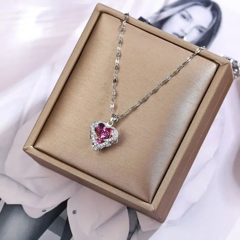 Ketting met kristallen oceaanharthanger