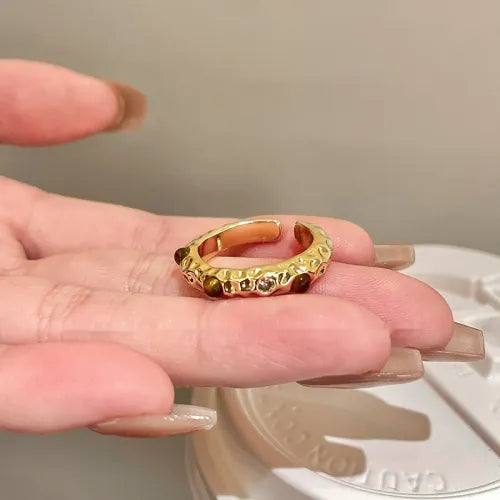 Vintage-Style Green Stone Forged Gold-Tone Ring