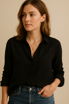 Short Sleeve V-Neck Blouse in Linen with Lace Trim
