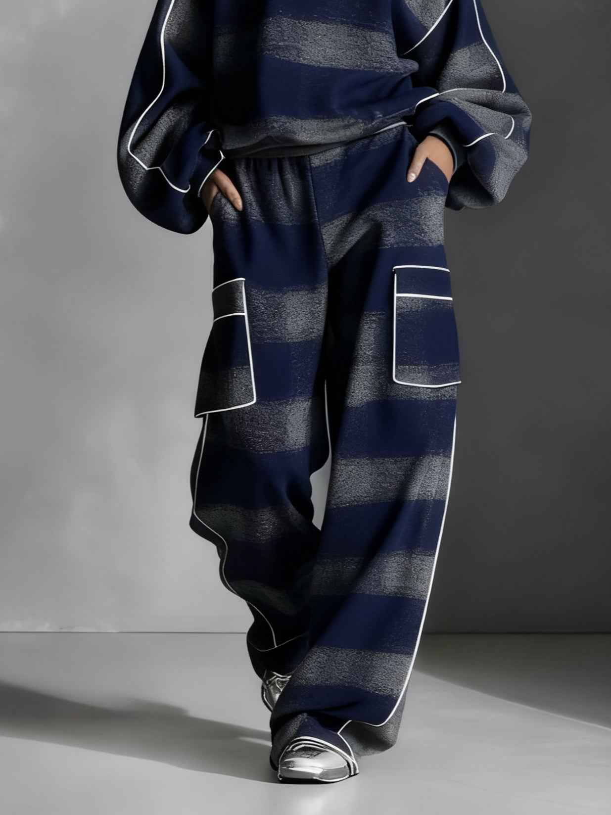 Checked Colour-Block Sweatshirt and Trousers Two-Piece Set