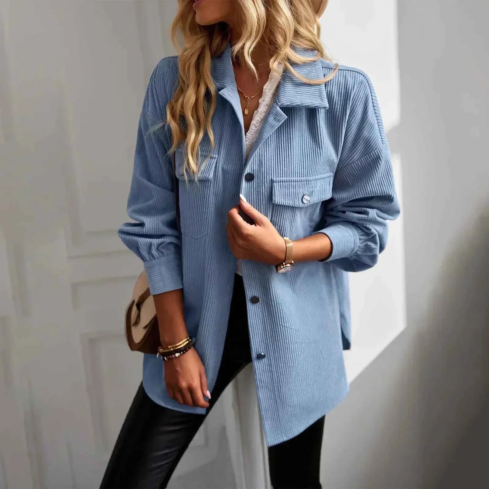 Modern Winter Coat with a Clean and Contemporary Line