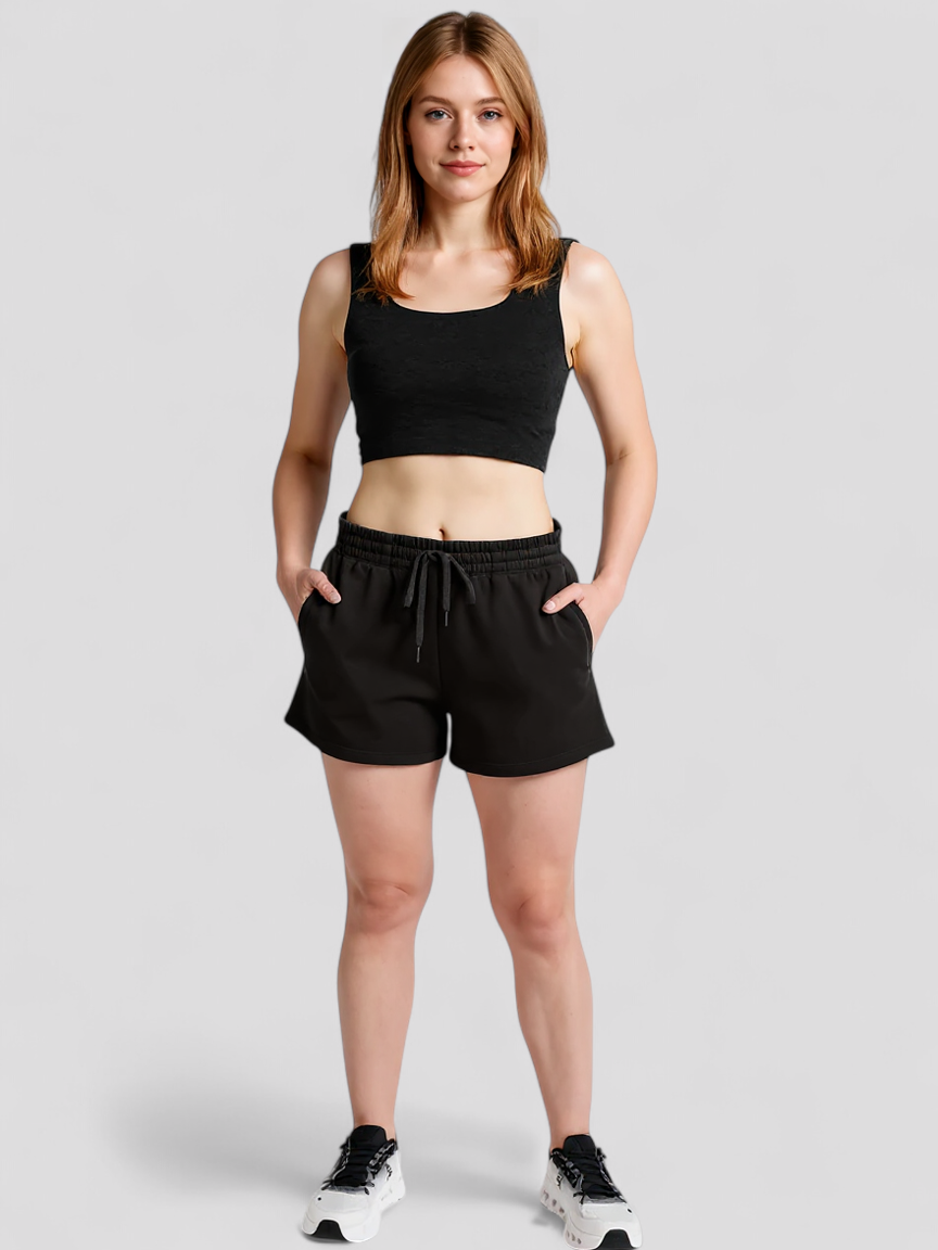 Zachte sweatshort met koordtaille en zakken opzij