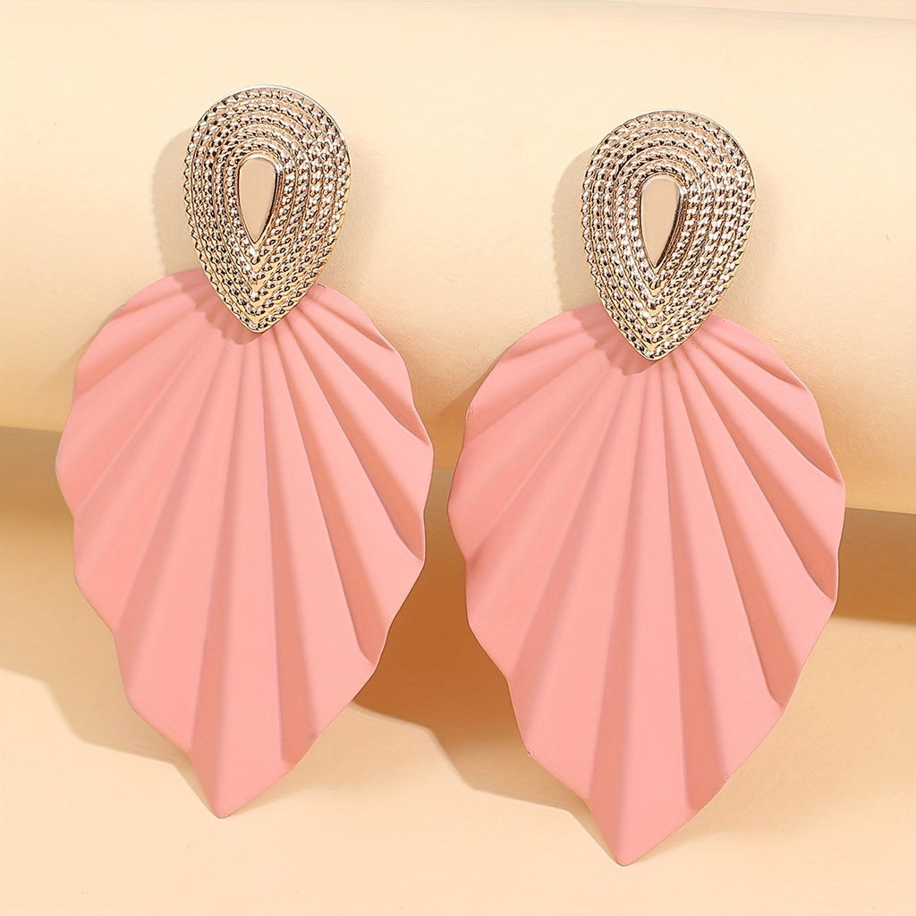 Vintage-Style Leaf Geometric Earrings