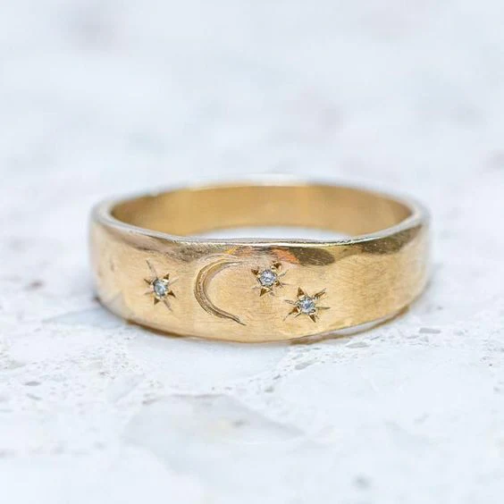Adjustable Vintage-Style Celestial Moon and Star Gold-Plated Ring