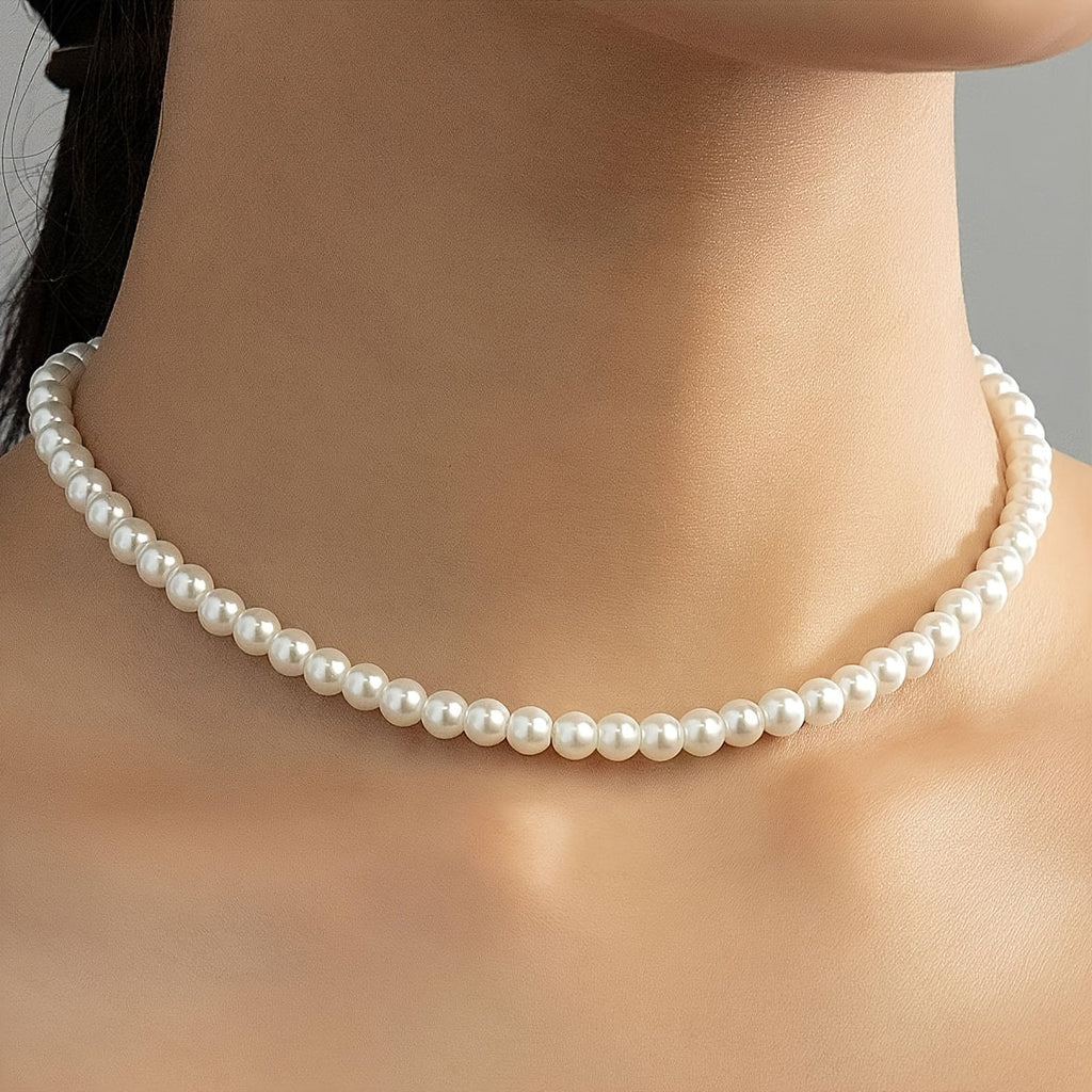Classic Pearl Necklace in Four Colours