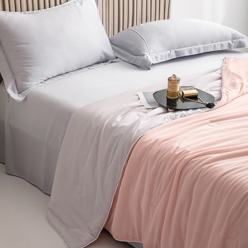 Cooling Summer Blanket – Lightweight Ice Silk Throw for Bed & Sofa