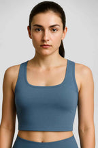 Crop top met vierkante hals in nylonstretch met vochtregulering