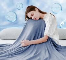 Cooling Summer Blanket – Breathable Ice Silk Throw for Bed, Sofa & Travel