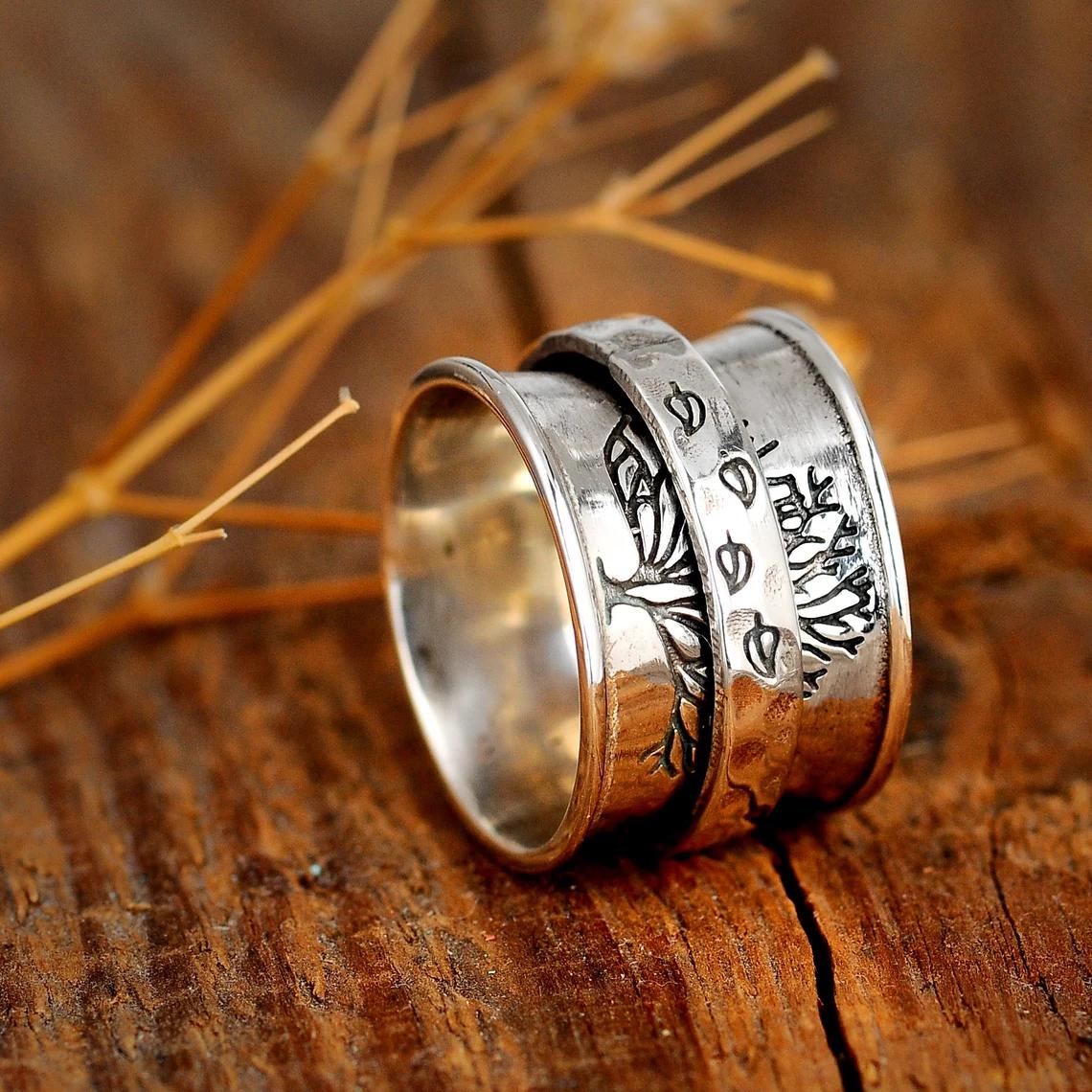 Vintage-Style Hand-Carved Tree of Life Spinner Ring