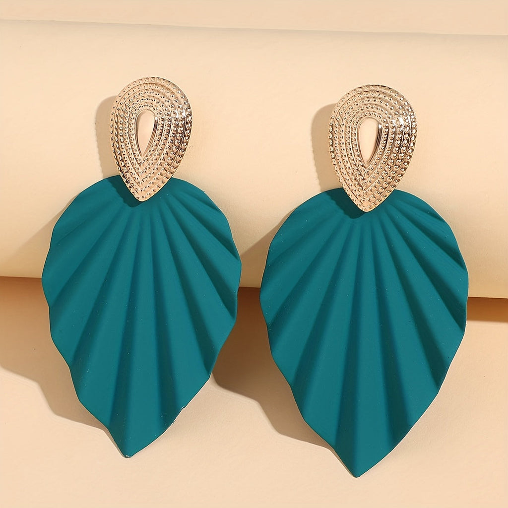 Vintage-Style Leaf Geometric Earrings